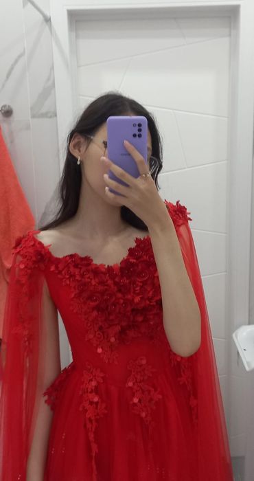 Продам вечерние платье