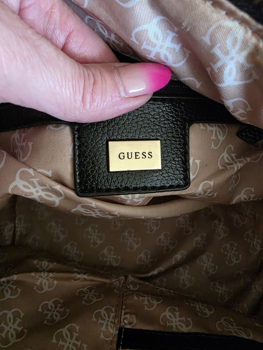 Guess оригинална дамска чанта