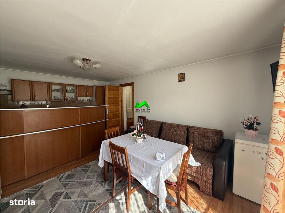 Apartament la casa de vanzare 3 camere Sibiu Rennes