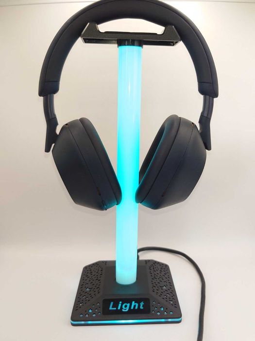 Стойки за слушалки