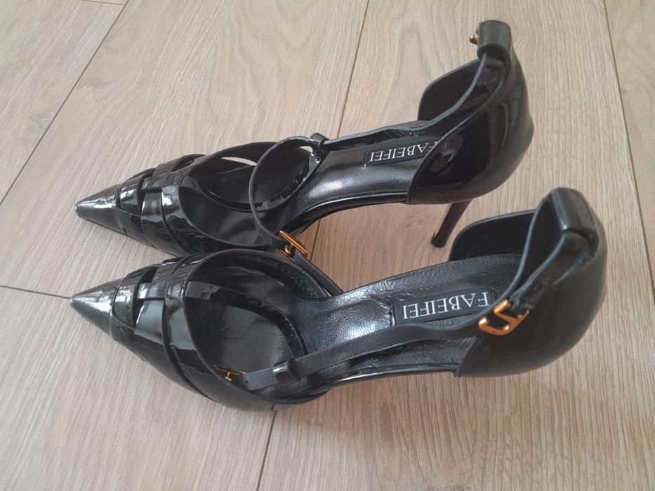 каблук все по 5000тг