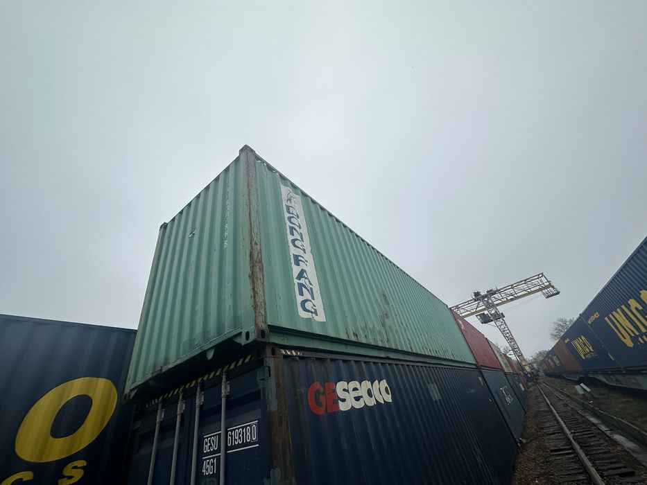 Продам срочно контейнера