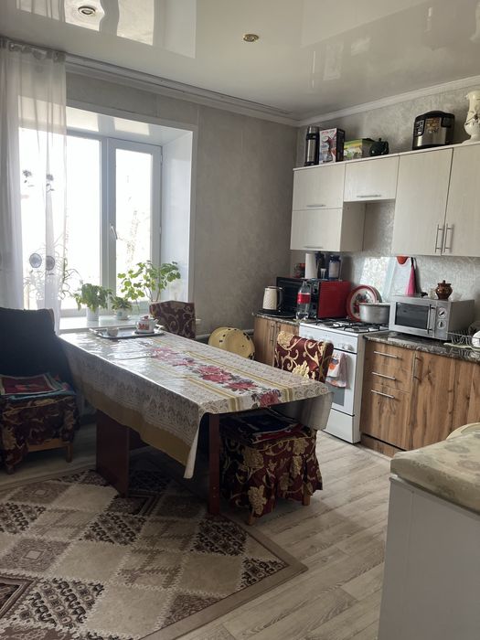 Продам квартиру 3 комнатная