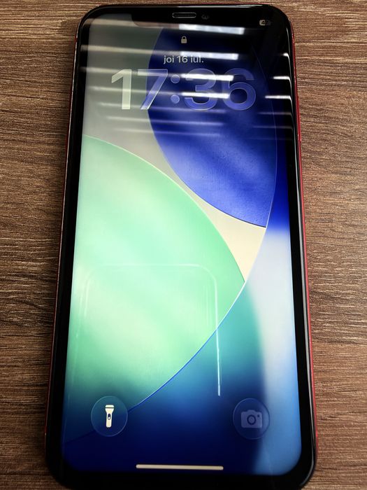 Iphone 11 64GB rosu