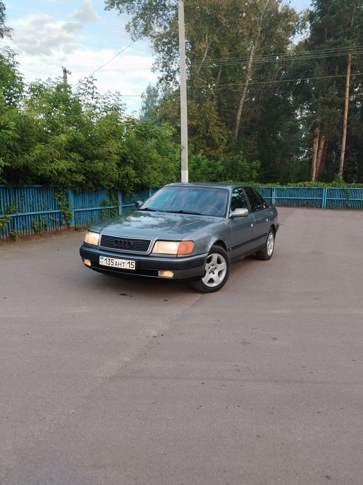 Продам ауди 100 с4 2.6л
