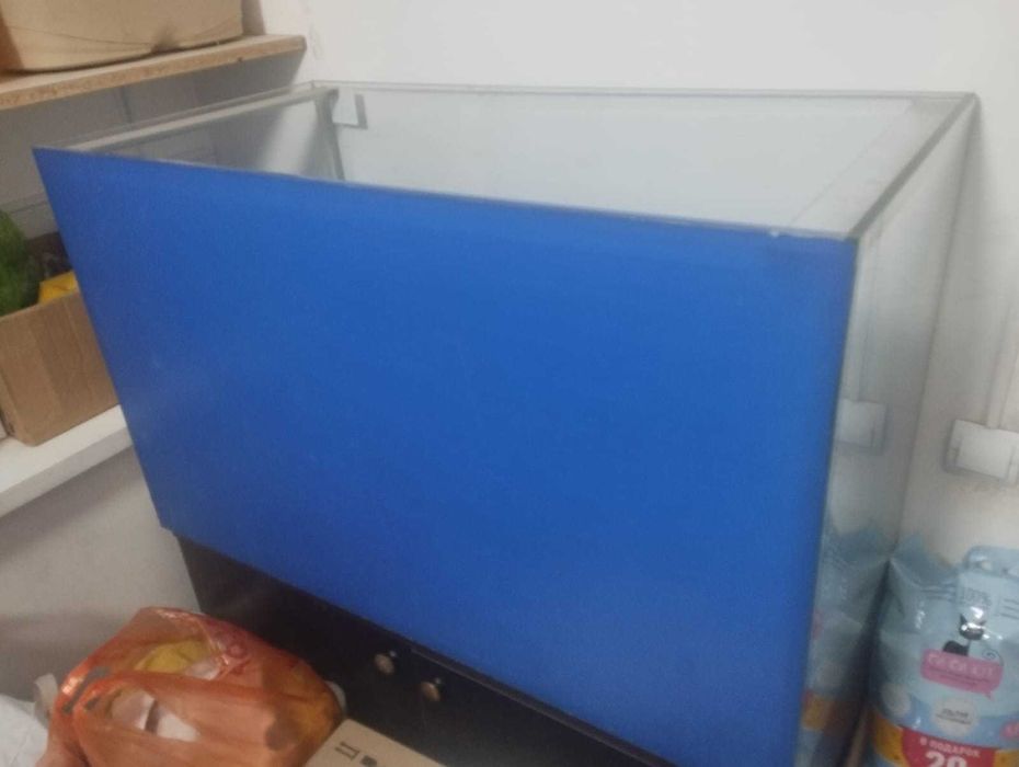 Аквариум с тумбой продам