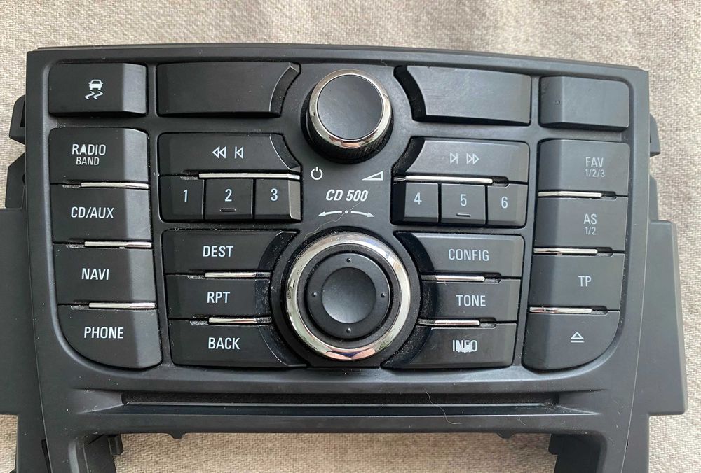 Comenzi radio cd navigatie Opel Astra J cod 13346052 CD500