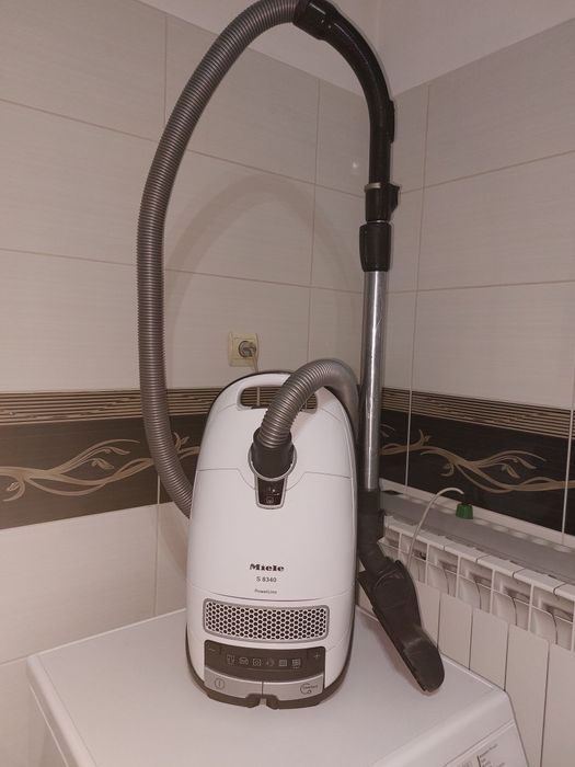 Прахосмукачка Miele S8340 EcoLine