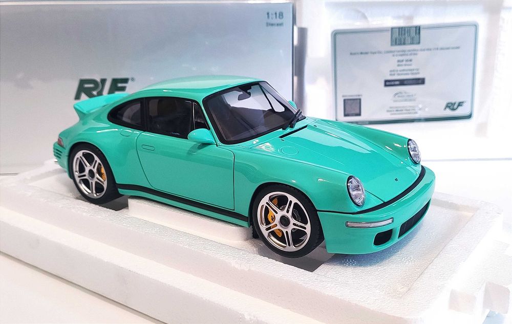 RUF SCR - 1:18 Almost Real