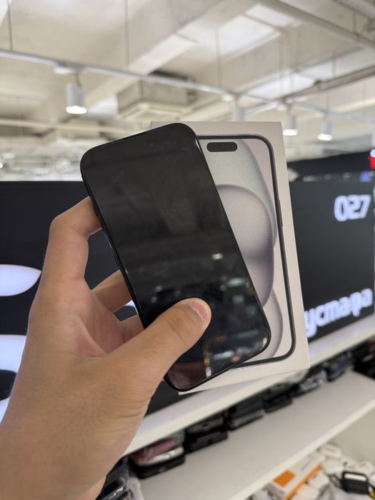 iPhone 15 128gb