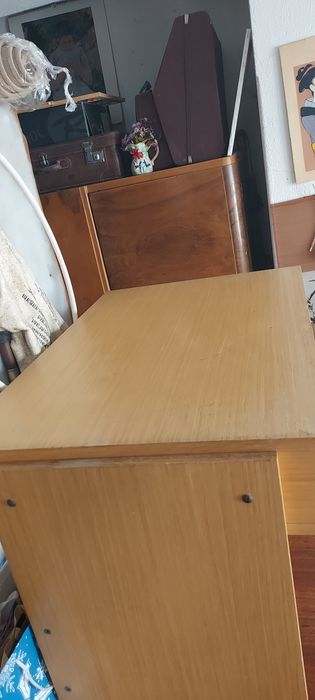 Бюро ученическо неизползвано