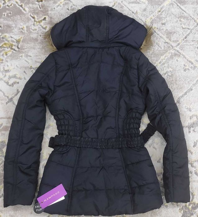 Куртка с Америки с магазина Macys. Фирма RAMPAGE. Размер XS