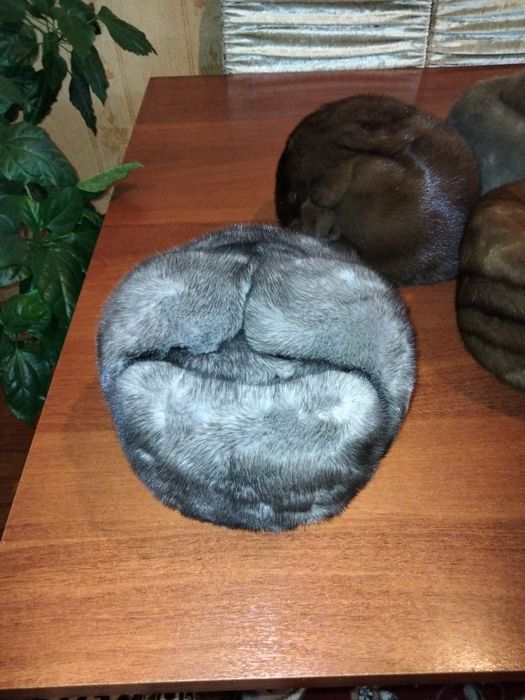 Продам норковые головные уборы
