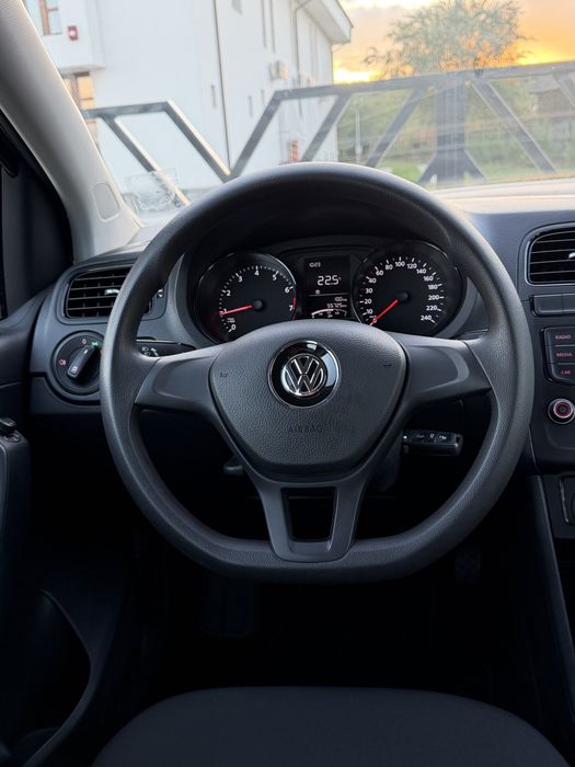 Volkswagen Polo 6C Facelift  1.0 MPI  2015
