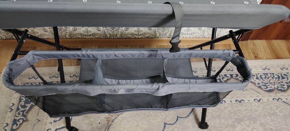 Пеленальный столик