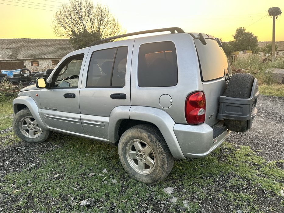 Jeep cherokee kj джип чероки 2.&