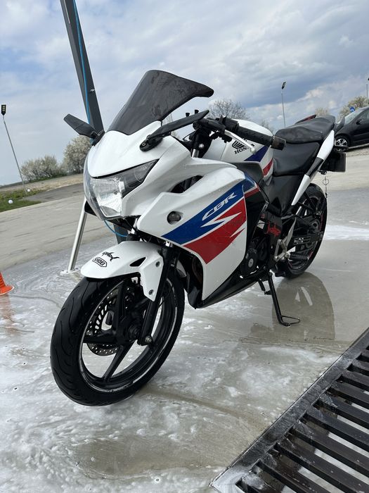 Honda cbr 125r ( nu aprilia, yamaha , ktm )
