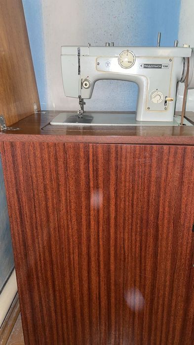 Швейная машина Подольск 132