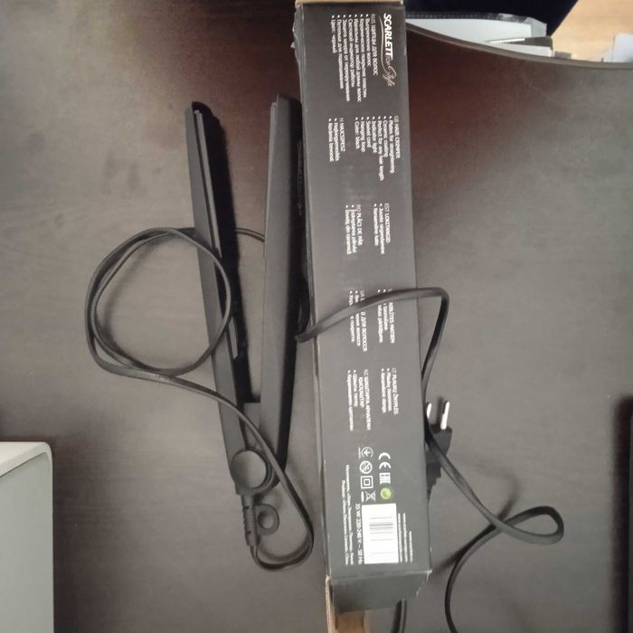 Plăci de îndreptat părul