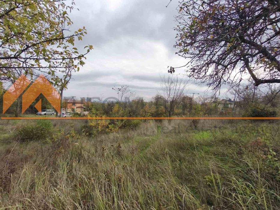 Парцел в Варна-Изгрев площ 8340