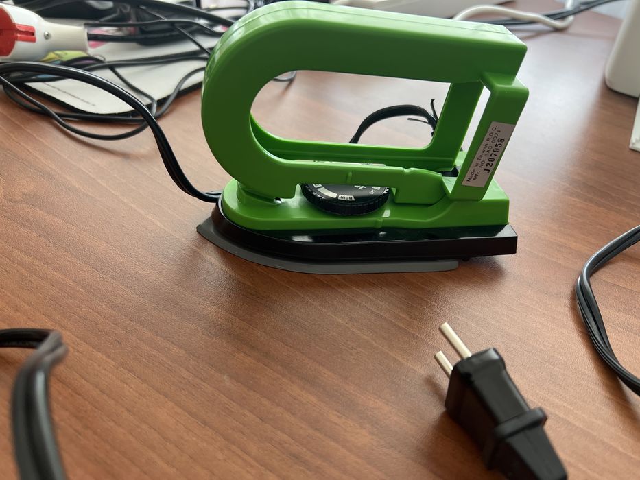 Утюг походный маленький