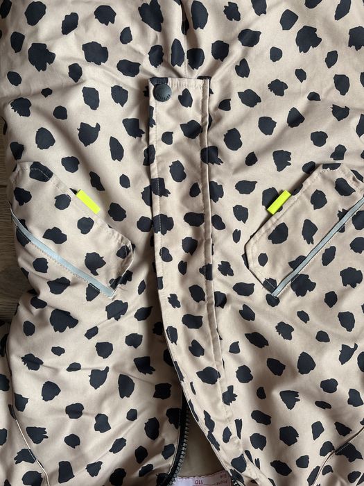 Продам зимний комбинезон 110 рост