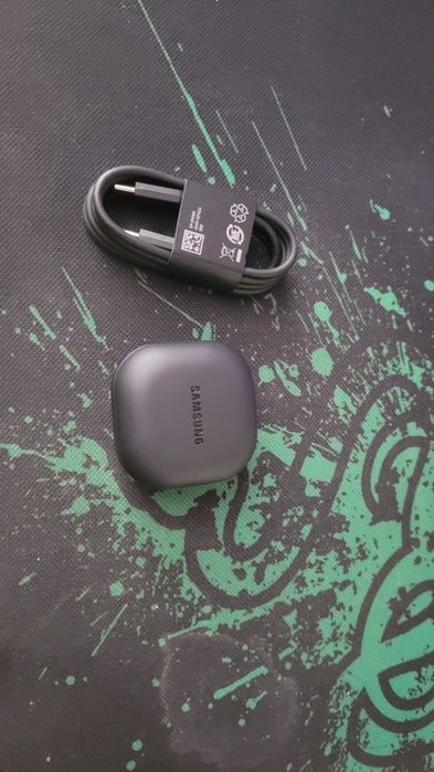 Кейс с зарядкой Buds 2 pro