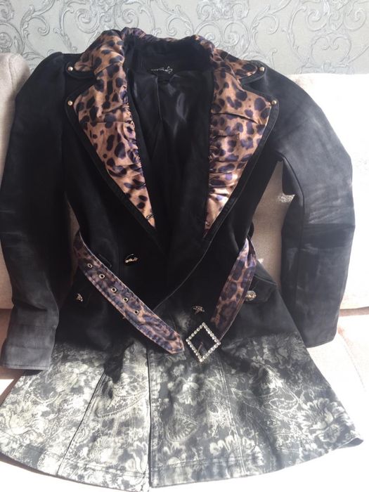 Продам тренч модный