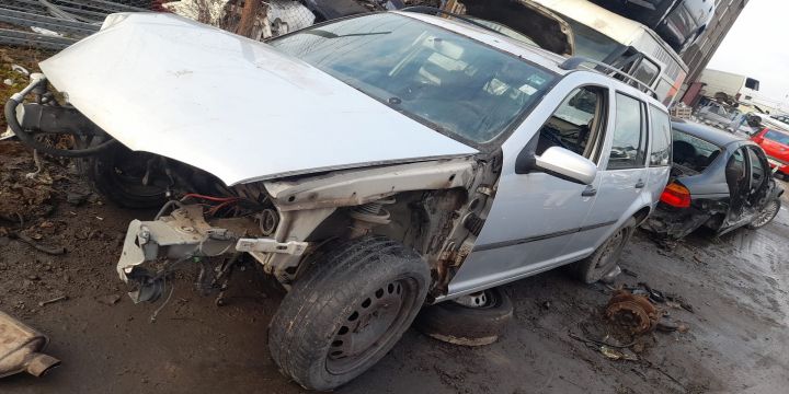 Compresor AC 1J0 820 803 G Volkswagen VW Golf a 4-a generatie