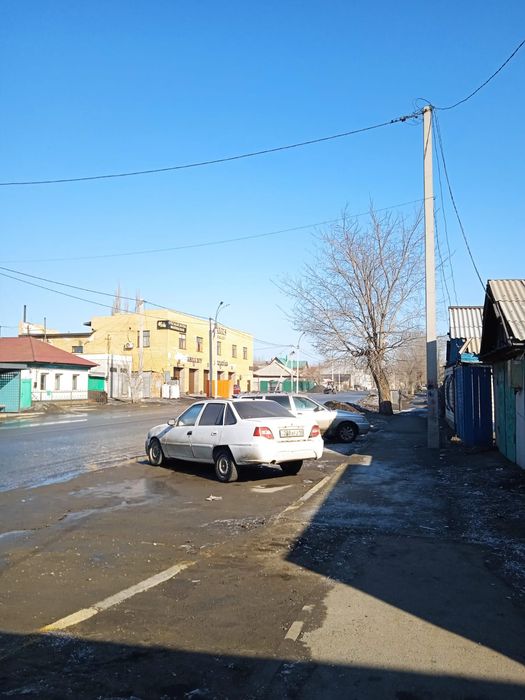 Продам участок с боксами