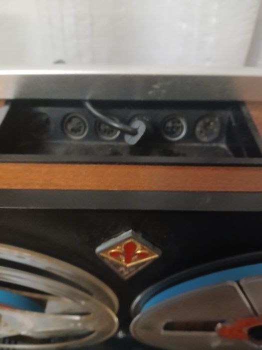 Стереомагнетофон,ролков