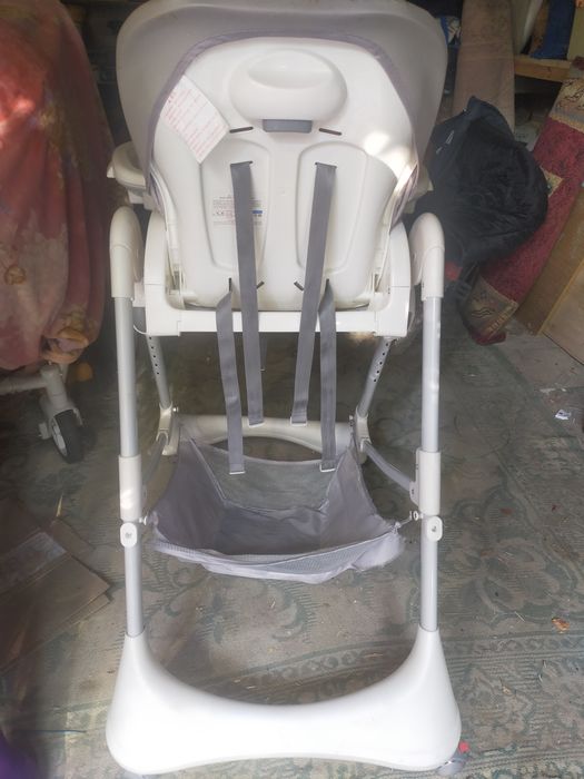 Детский стульчик с колесами