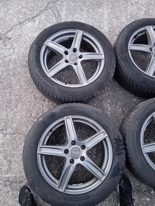 Лята джантаз 17ка DEZENT ET 40 7J с зимни гуми Toyota Mazda,Nissan kia
