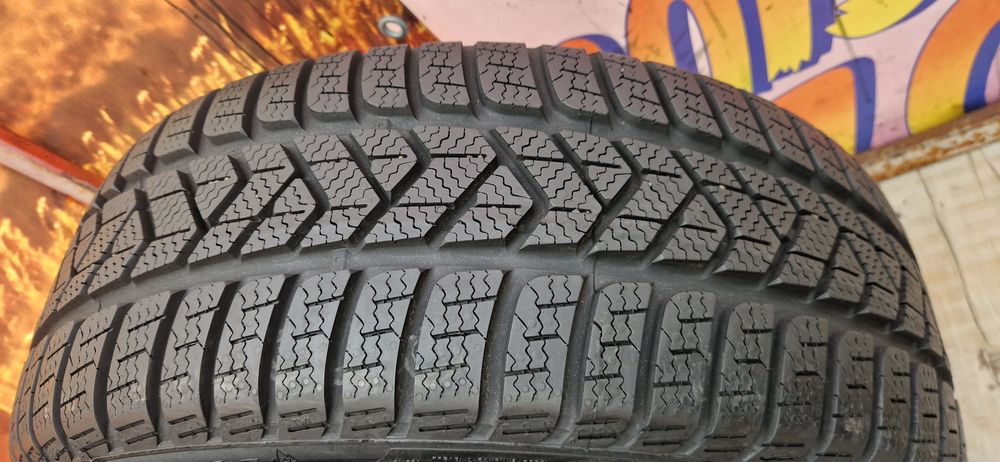 Set 4 Anvelope noi 0 km Pirelli 205 40 R18 M+S . Run-flat