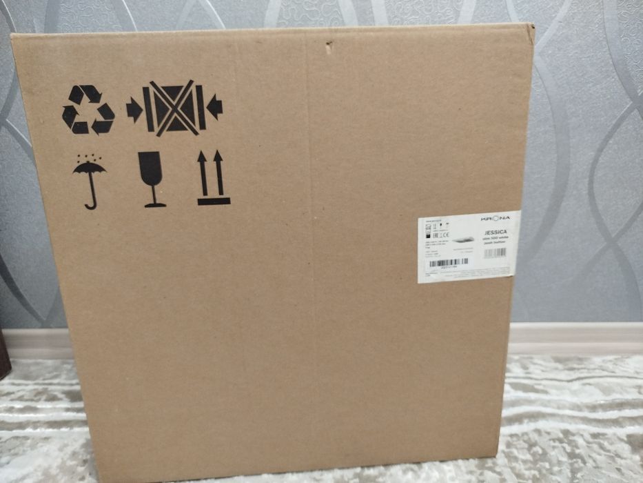 Продам вытяжку новую