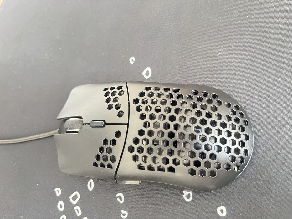 Продается мышка HESOYAM H900