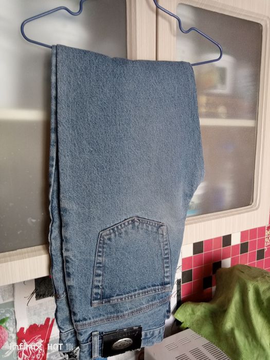 Мужские джинсы бу.