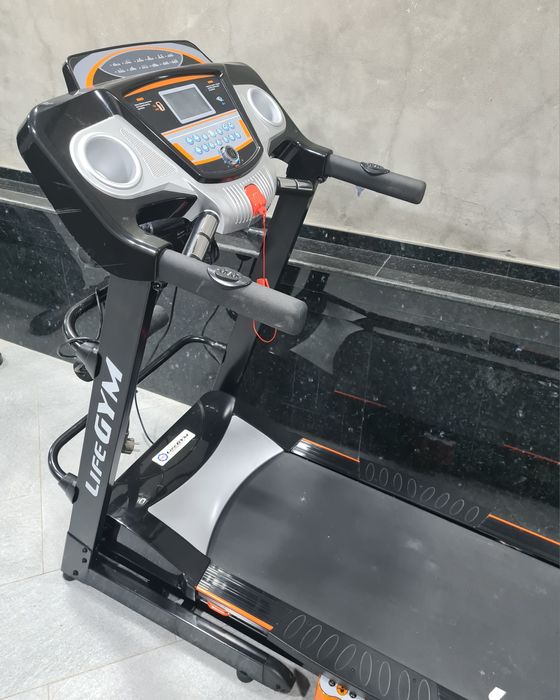 Беговая дорожка "LIFE-GYM"