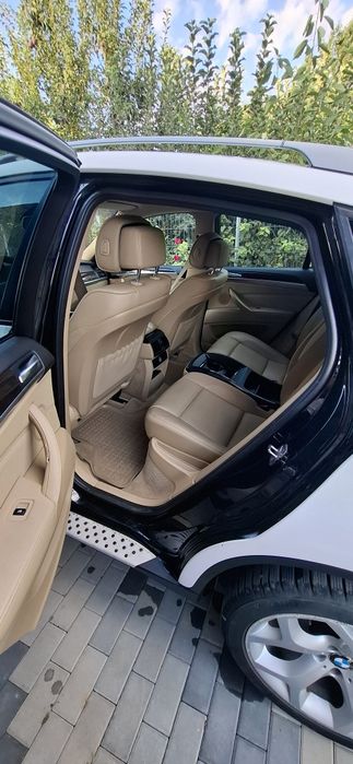 Vând bmw x6 din 2010