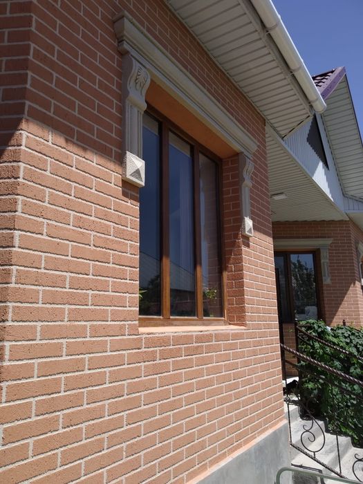 Пластиковые окна двери и витражей