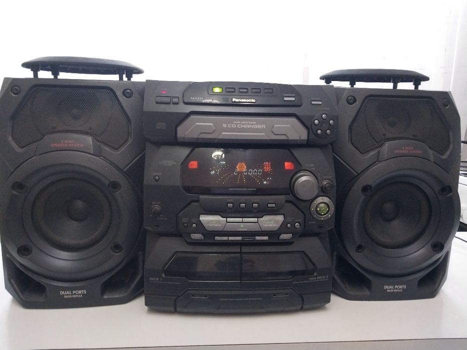 Муз. центр Panasonic с колонками