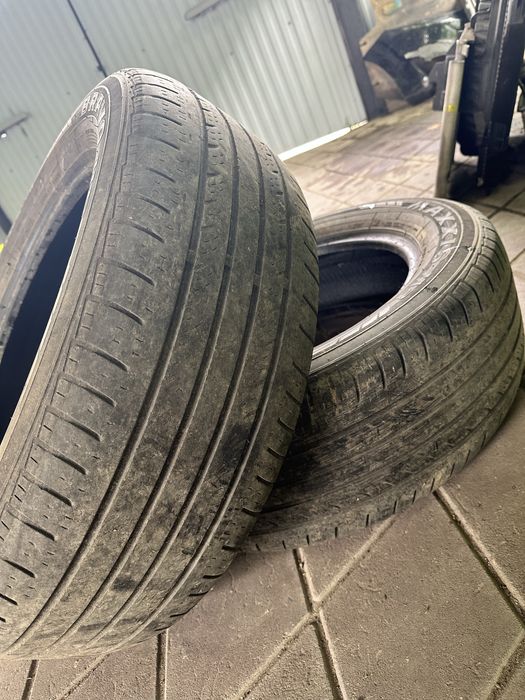 Продам резину 235/60/R18