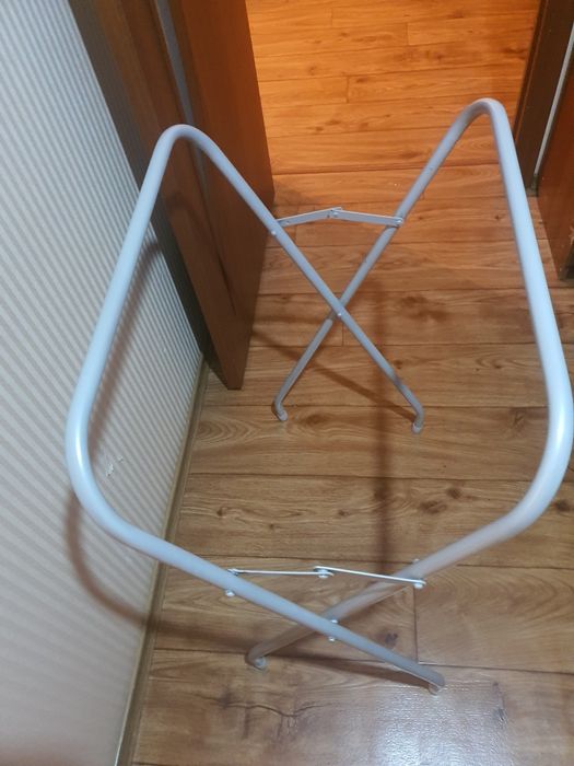 Подставка для ванночки детской