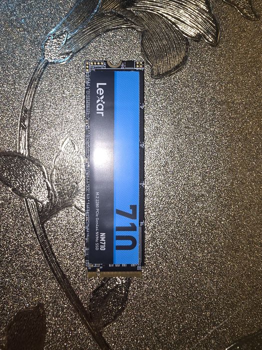 Lexar nm710 ssd NVMe 1tb