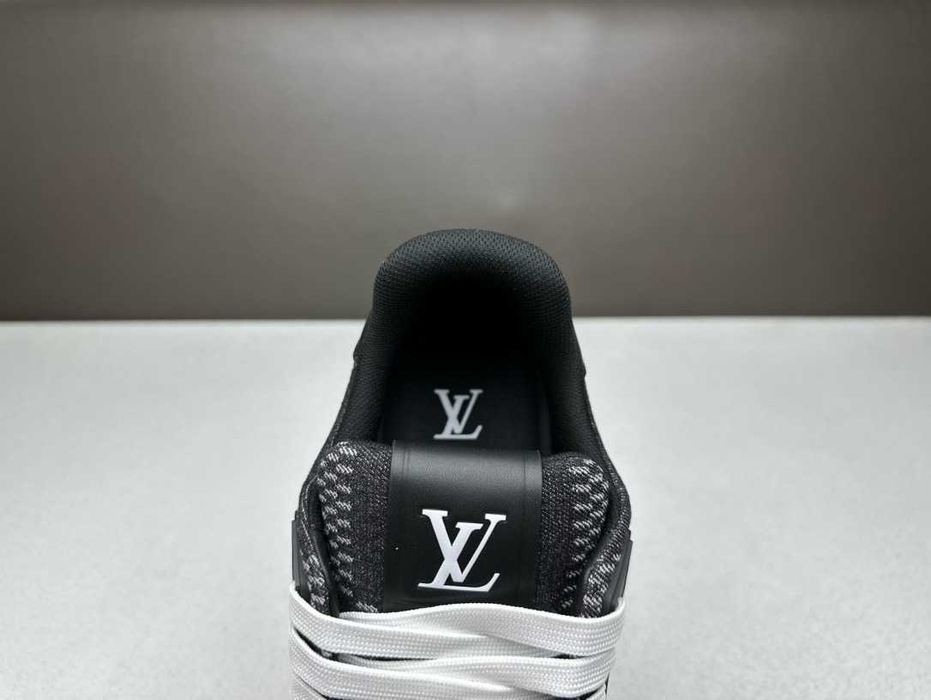 Adidasi Louis Vuitton Trainer