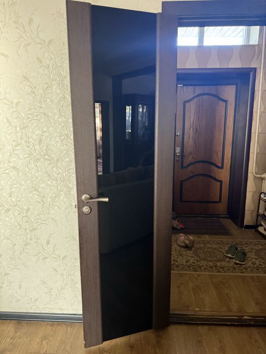 Продам межкомнатые двери