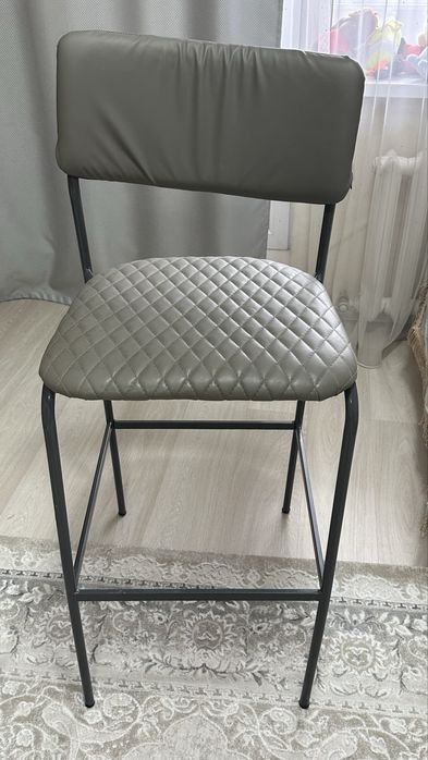 Барный стул (zeta) серого цвета