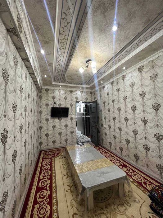 Учқудуқ янги домдан ТРЕХЛЕСНИКДА  УЙ СОТИЛАДИ 2ХОНАЛИ 3хонали қилинган