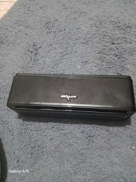 Boxă blutut  Anglia