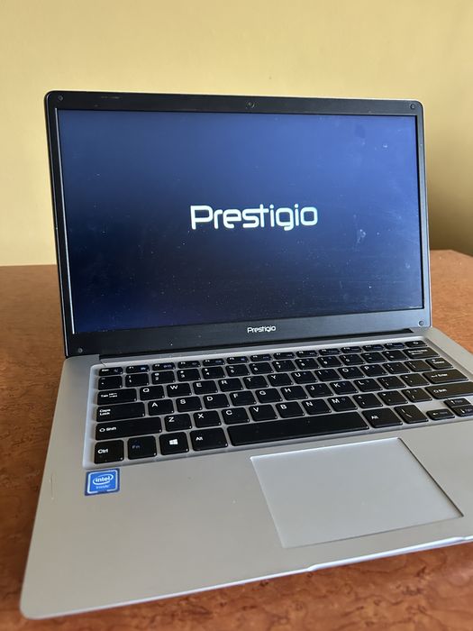Laptop Prestigio